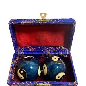 Blue Yin Yang Baoding Balls in Decorative Box
